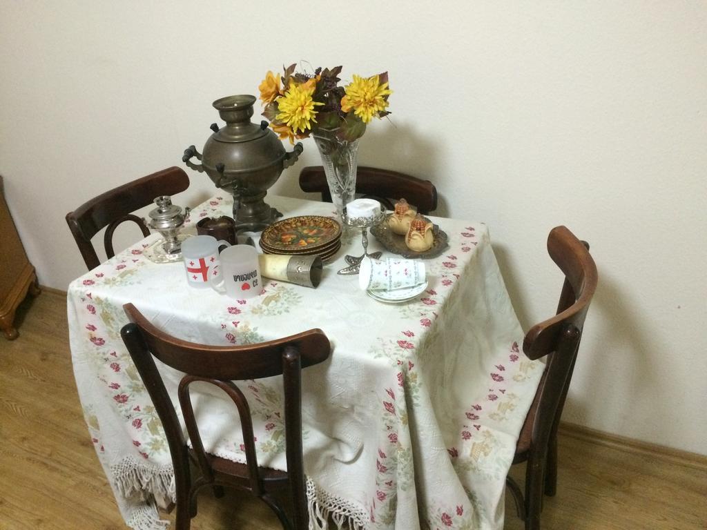 Lelas Apartment Tbilisi ภายนอก รูปภาพ